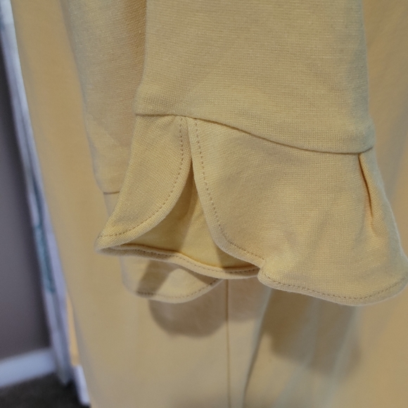 Ann Taylor Factory Sz Xl yellow Top - Picture 3 of 8